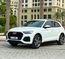 Audi Q5 S-line 2023
